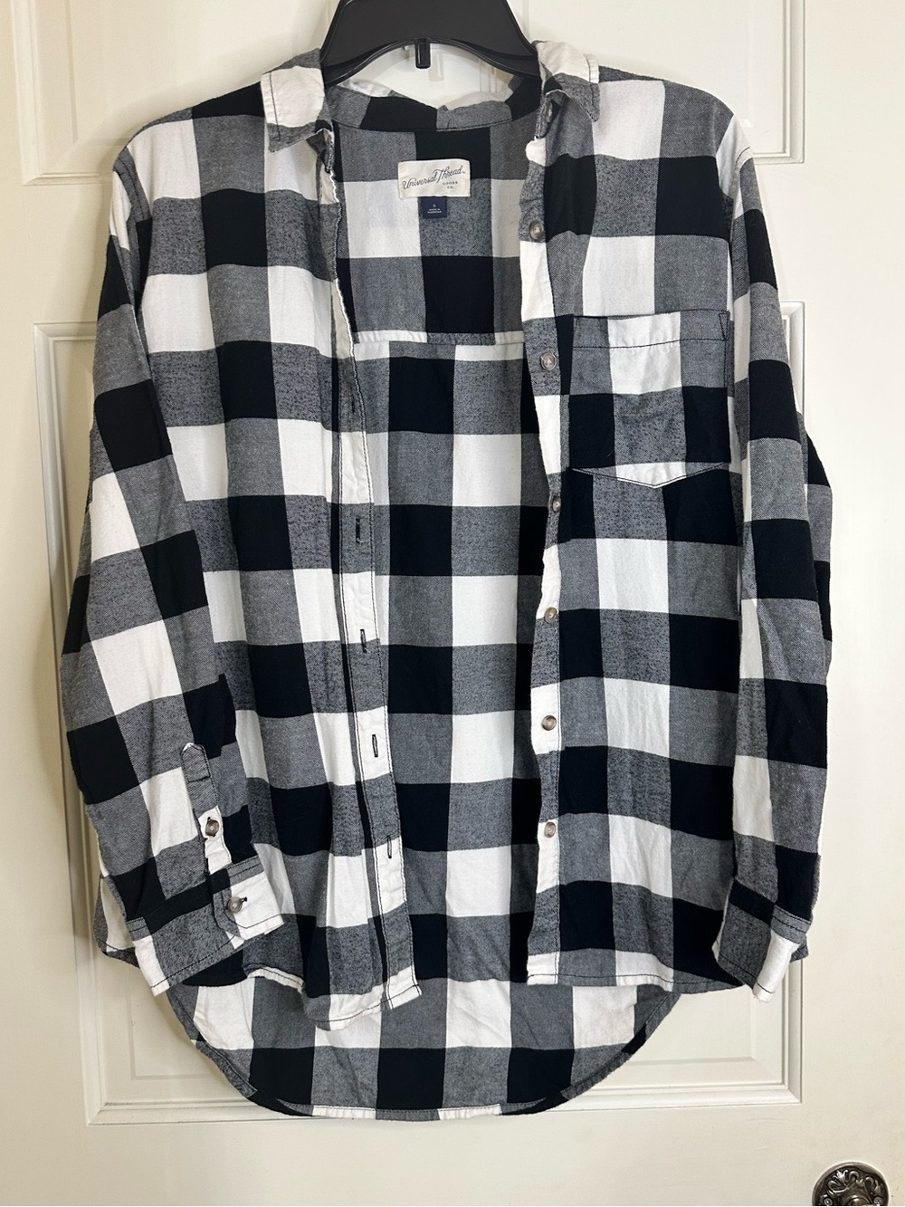 Women Black & White Buffalo Pattern Long Sleeve Button Up size Small